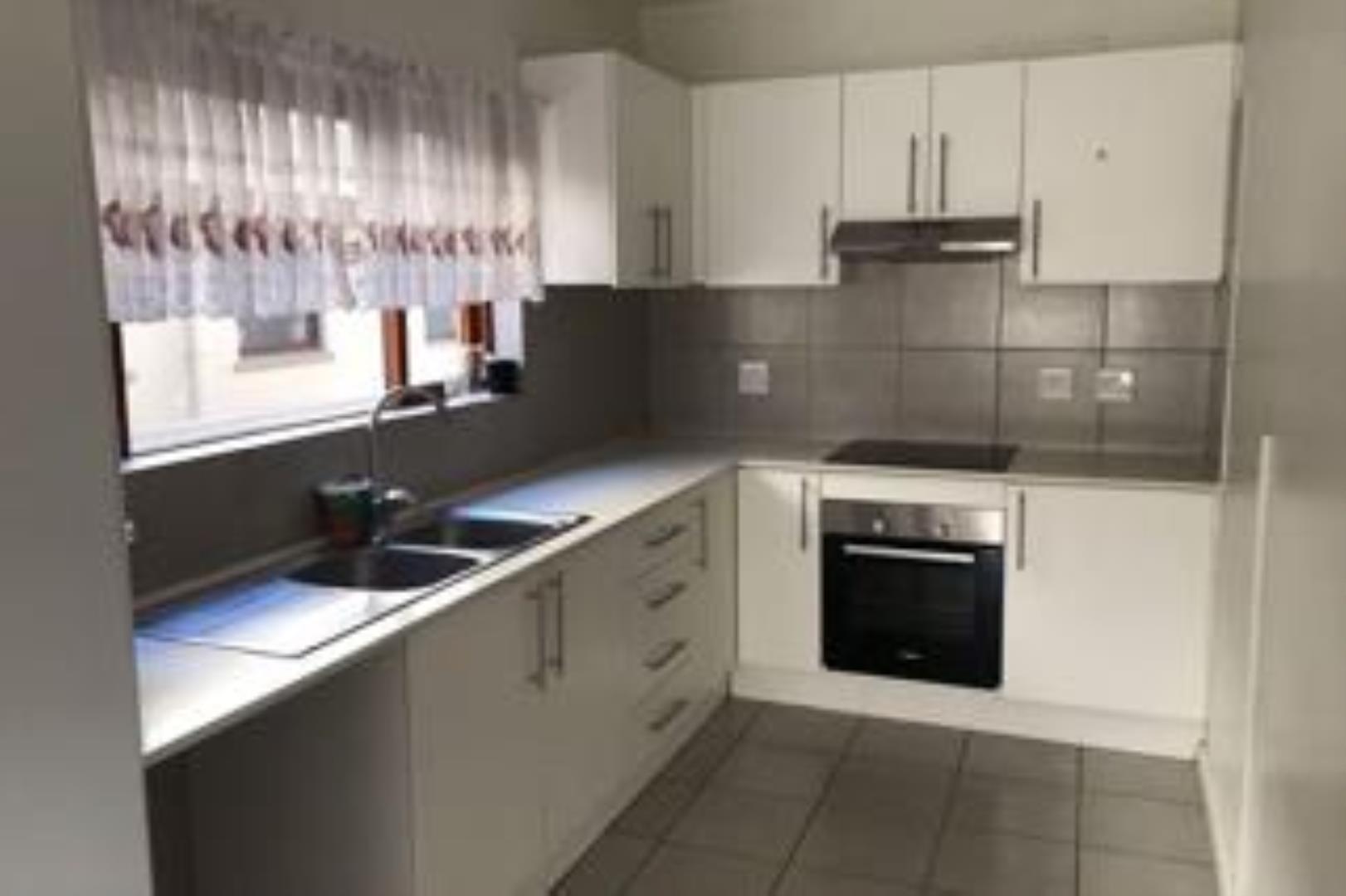 2 Bedroom Flat for Sale - Western Cape