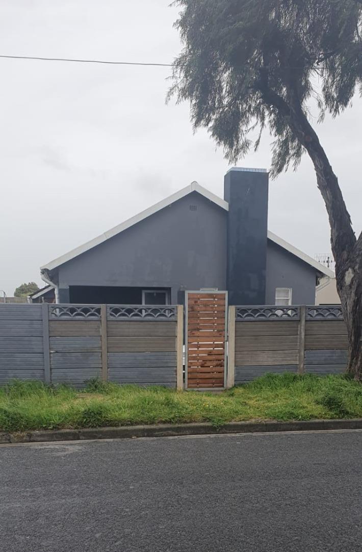 3 Bedroom House for Sale - Western Cape