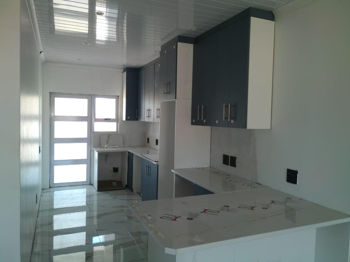 2 Bedroom Apartment for Sale - Western Cape