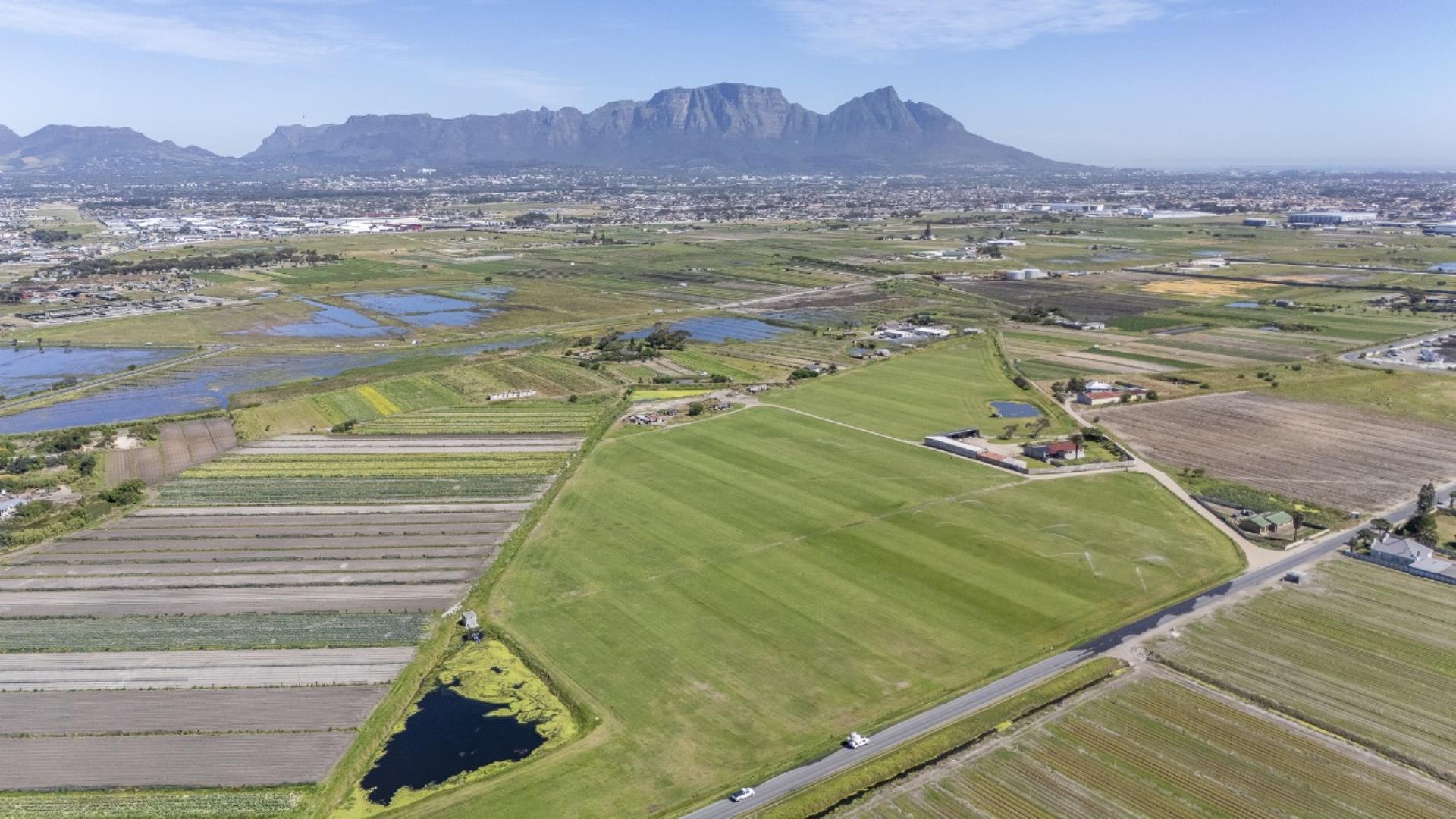 3 Bedroom Farm for Sale - Western Cape