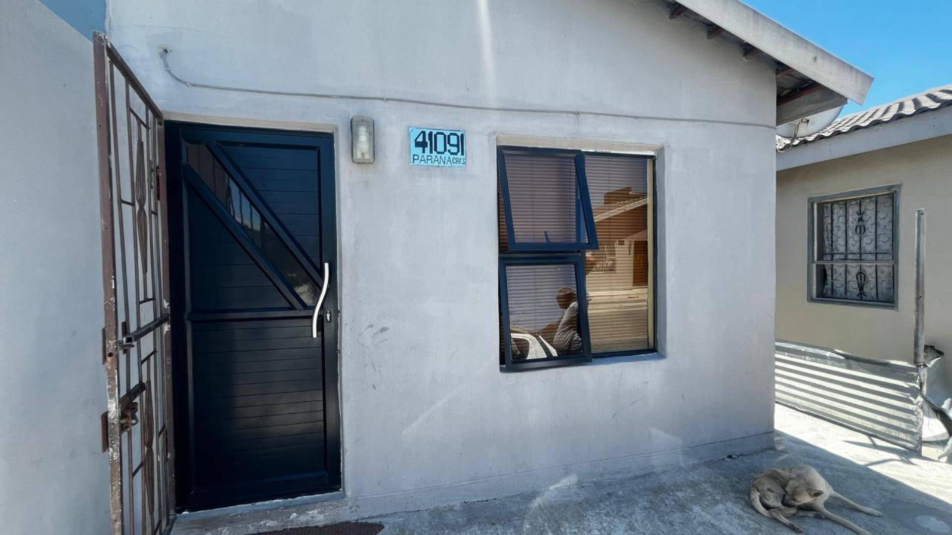 2 Bedroom House for Sale - Western Cape
