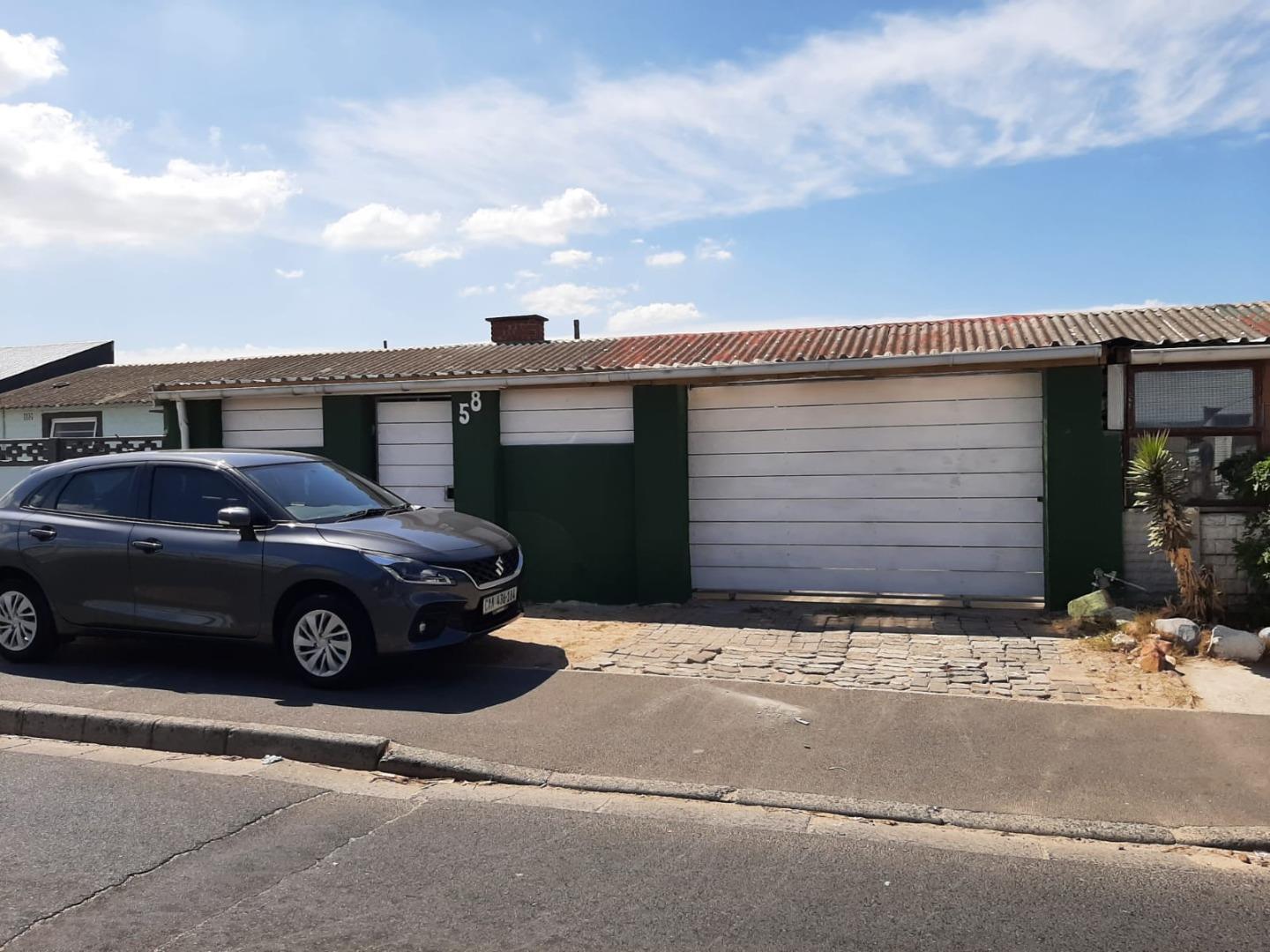 5 Bedroom House for Sale - Western Cape