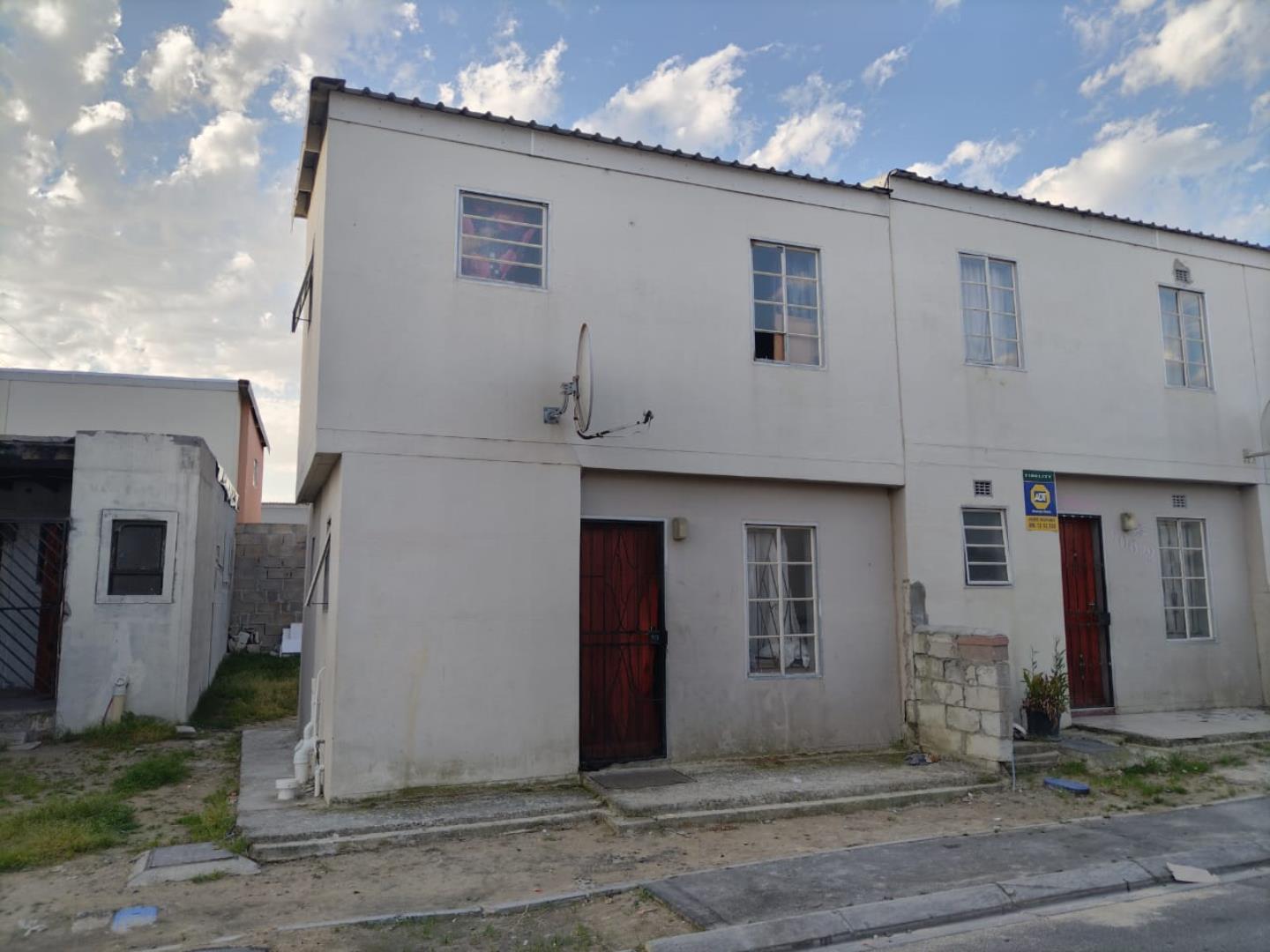 2 Bedroom House for Sale - Western Cape