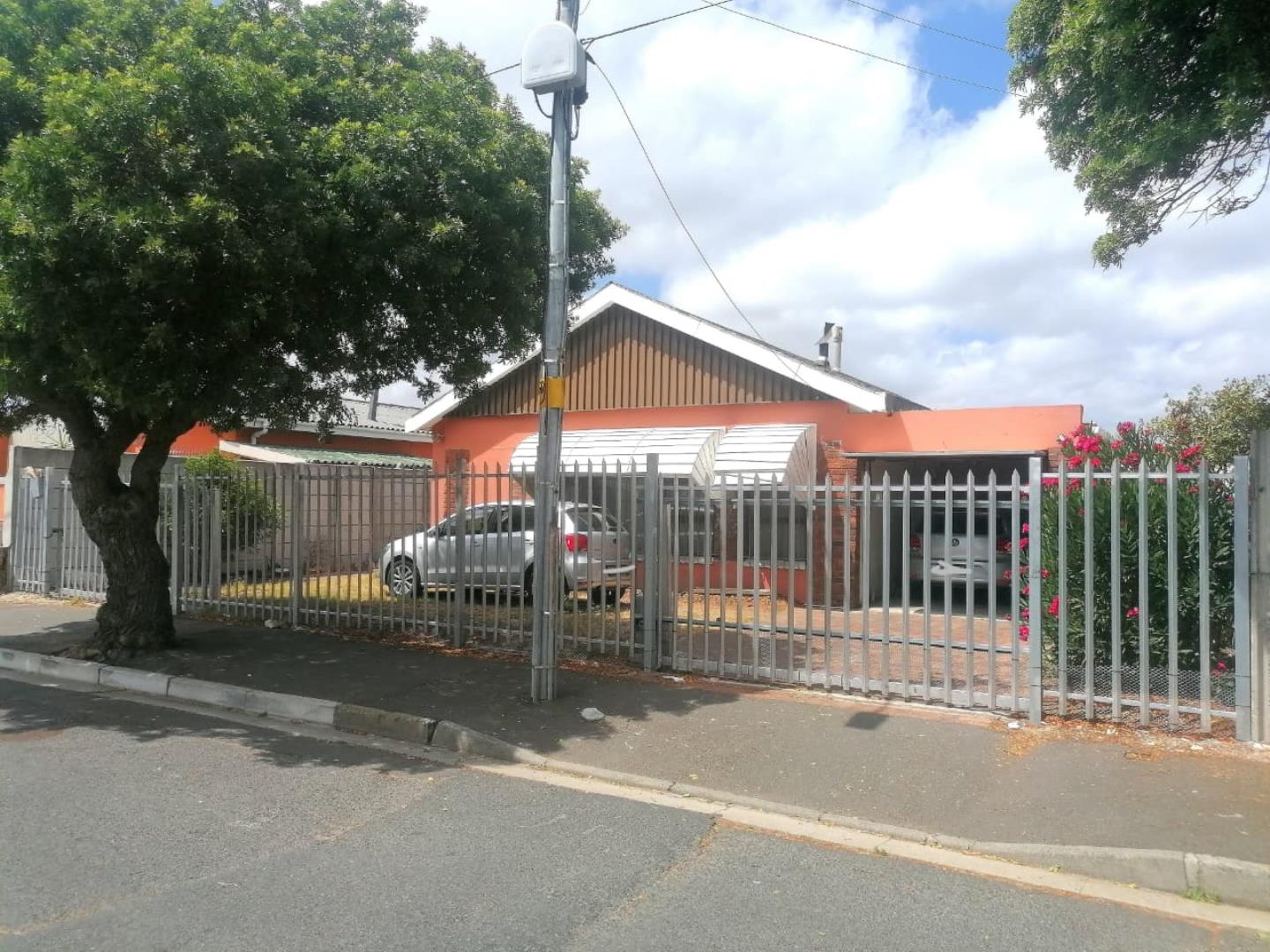 4 Bedroom House for Sale - Western Cape
