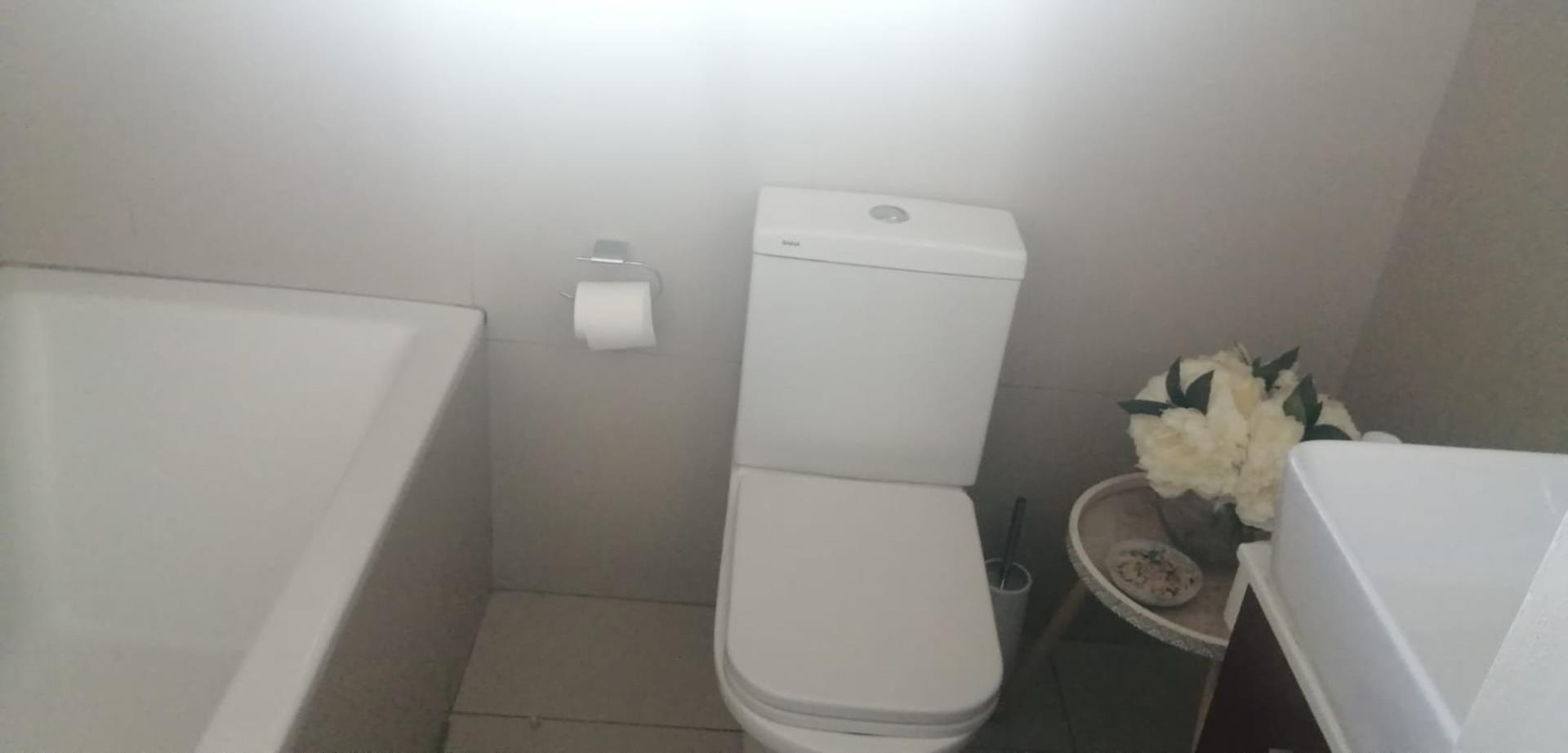 768557_g13.jpeg